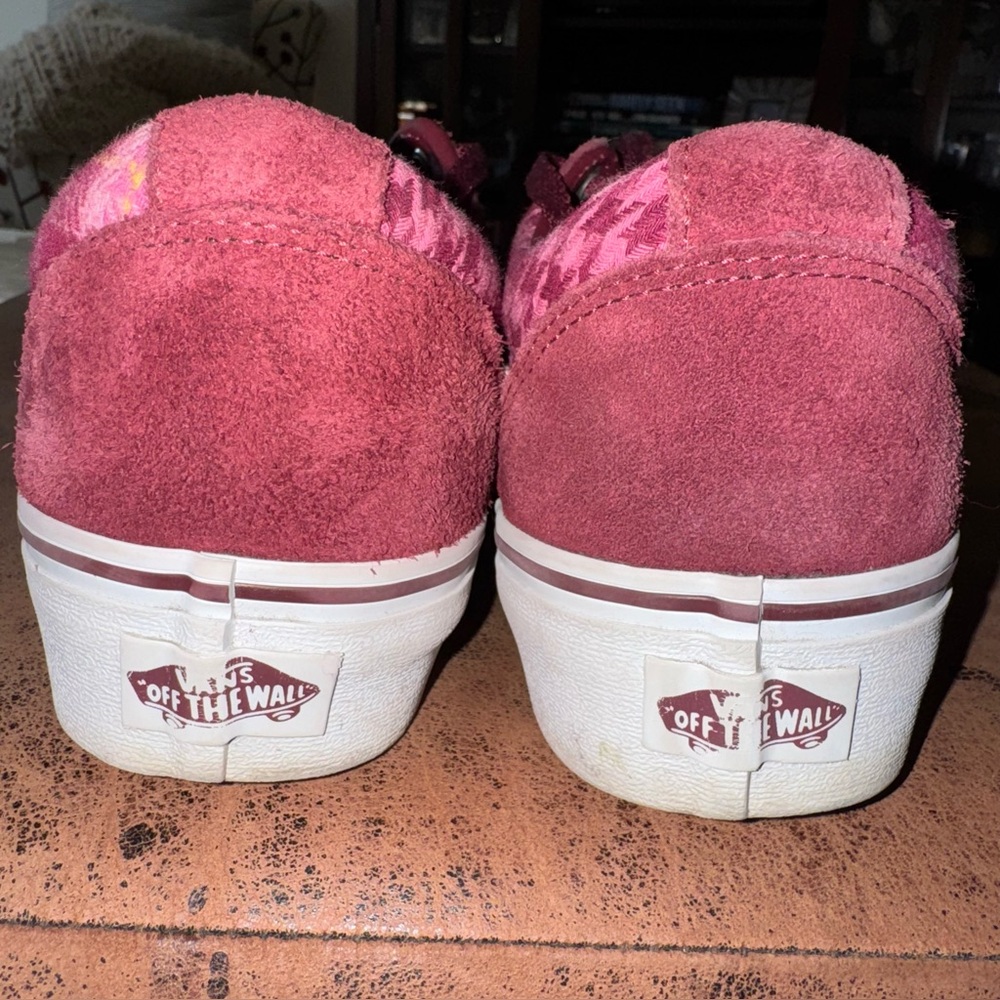 Suede Vans - Picture 4 of 11